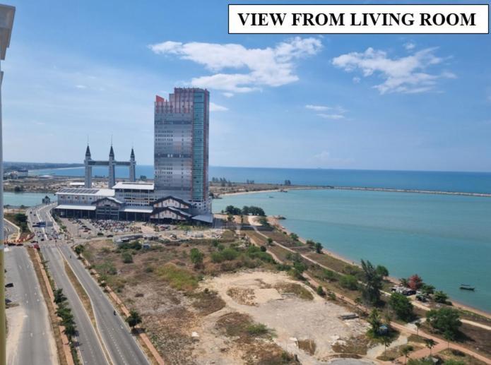 Seaside Haven Homestay Seaview Unit With Pool Opposite Ktcc & Mayang Mall - Pangsapuri Ladang Tanjung Kuala Terengganu Bagian luar foto